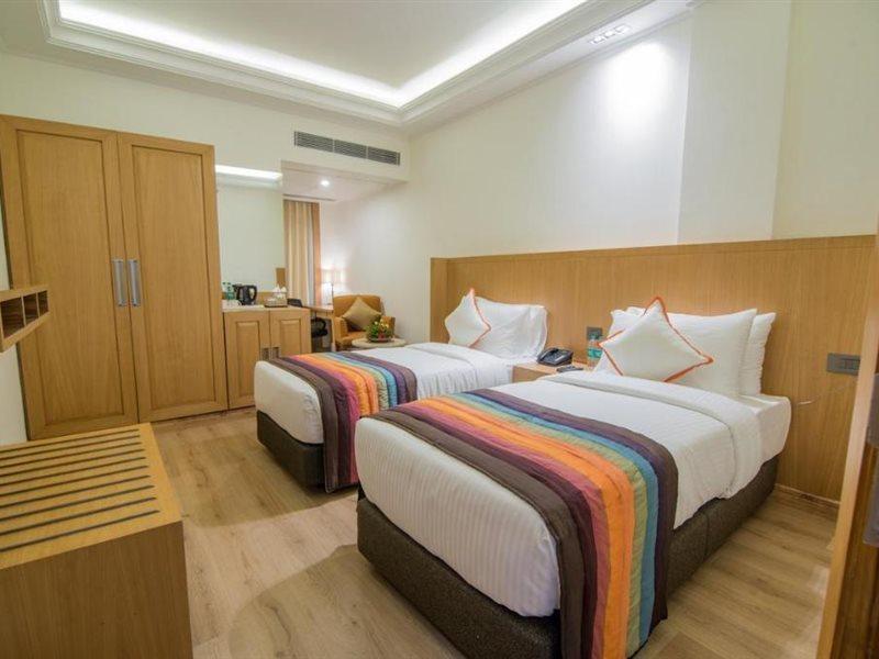 The Imperial Poonam Hotel Phagwāra Dış mekan fotoğraf